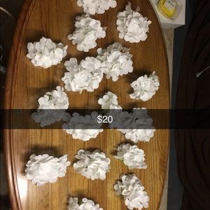 17 cream white topper flowers